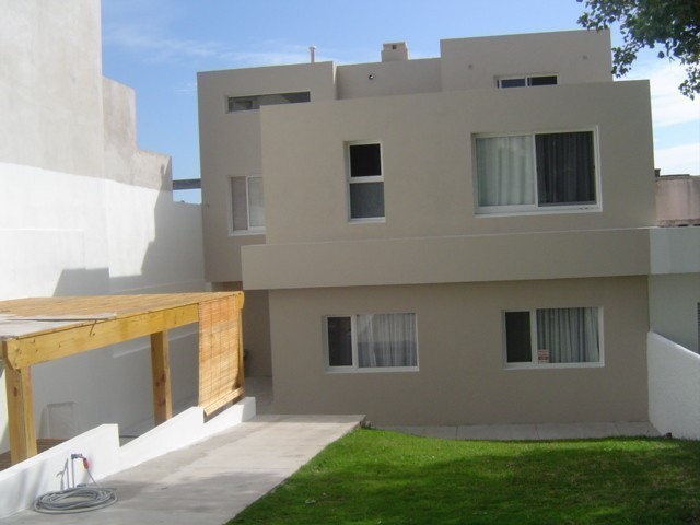 Hermosa casa moderna de la ruta al mar en La Barra